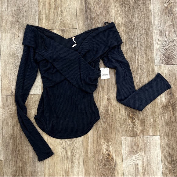 BNWT — Free People Marley Top — Size Small - Picture 4 of 4